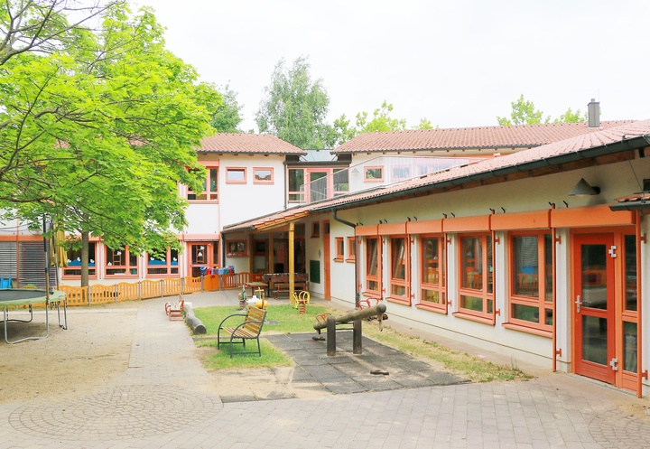 Blick in den Innenhof der Kita Arche Noah